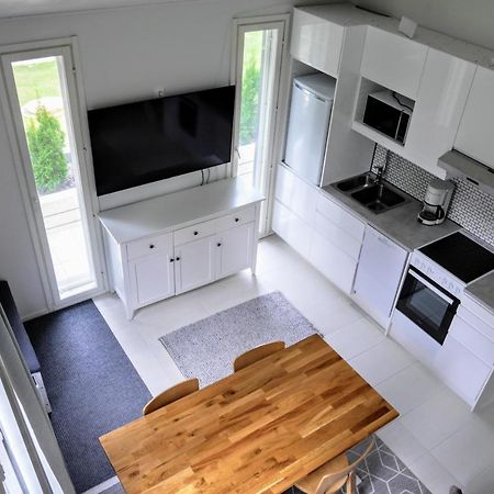Cozy 4 Person Guesthouse On Quiet Residential Area Оулу Екстериор снимка